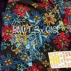 LuLaRoe 3x Gigi And 2x Classic T